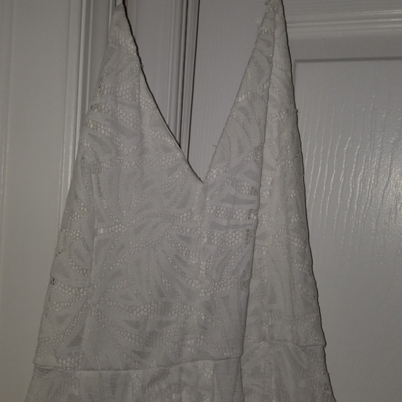 Lace Dress - Picture 4 of 4